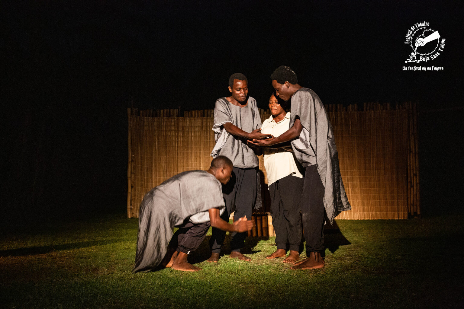 Rencontre avec la troupe «Abasamandari» de l’université du Burundi